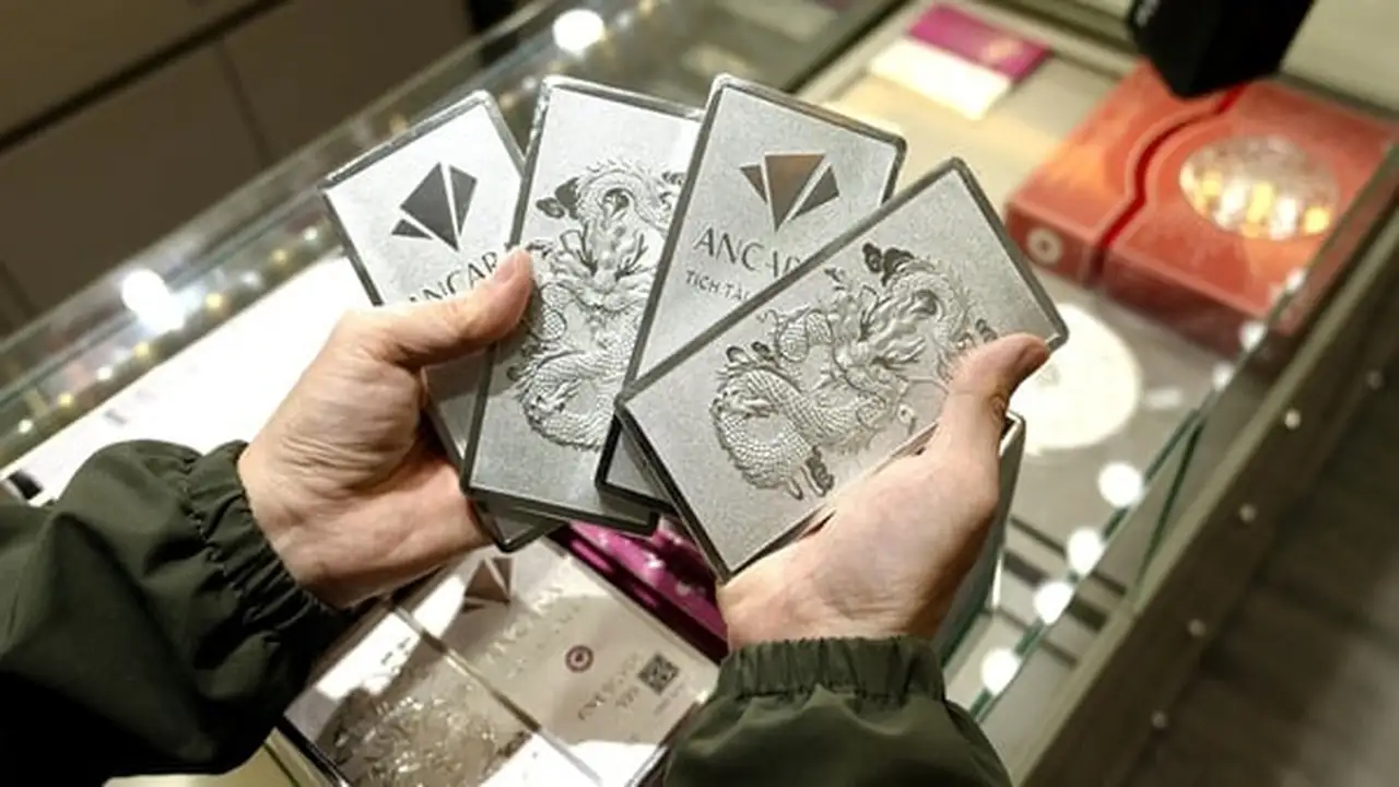 ارتفاع سعر الذهب في فيتنام بواقع 3 ملايين دونغ للأونصة الواحدة